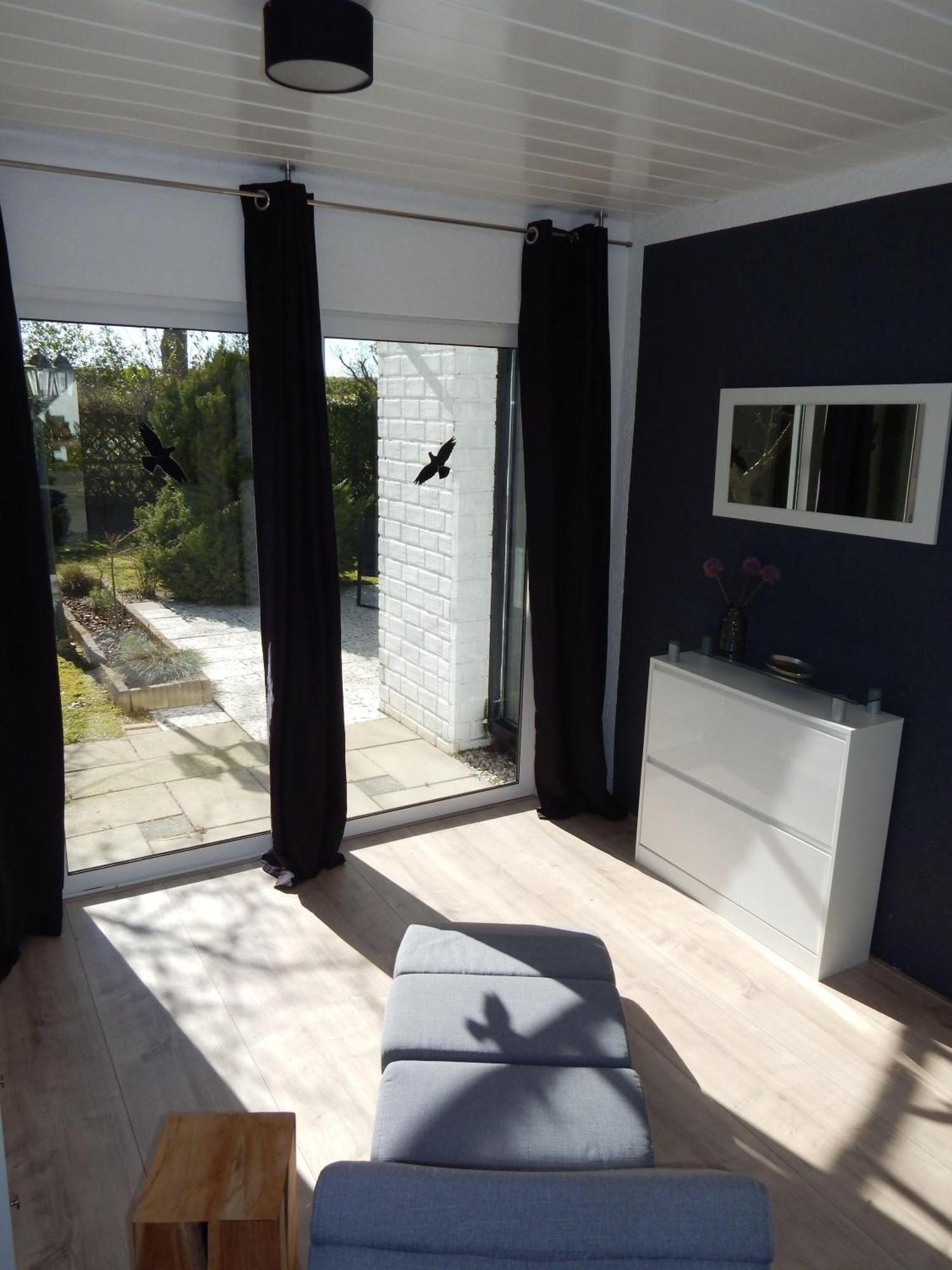 Wunderschoenes-Freistehendes-Ferienhaus-An-Der-See-Sauna-Strand-Yachthafen-Wlan Bruinisse Eksteriør billede